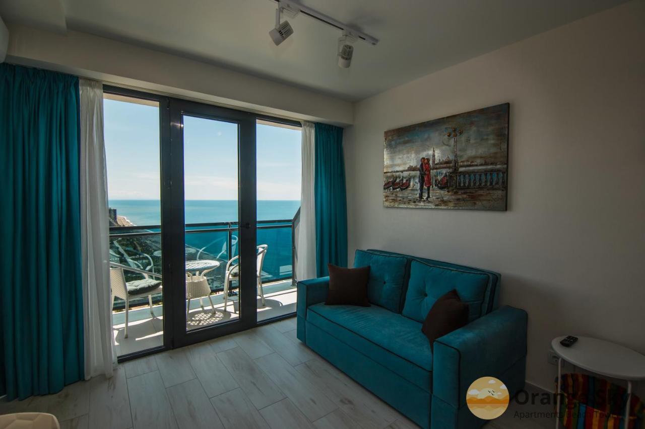 Orange Sky Apartments Beach Tower Batumi Exterior foto