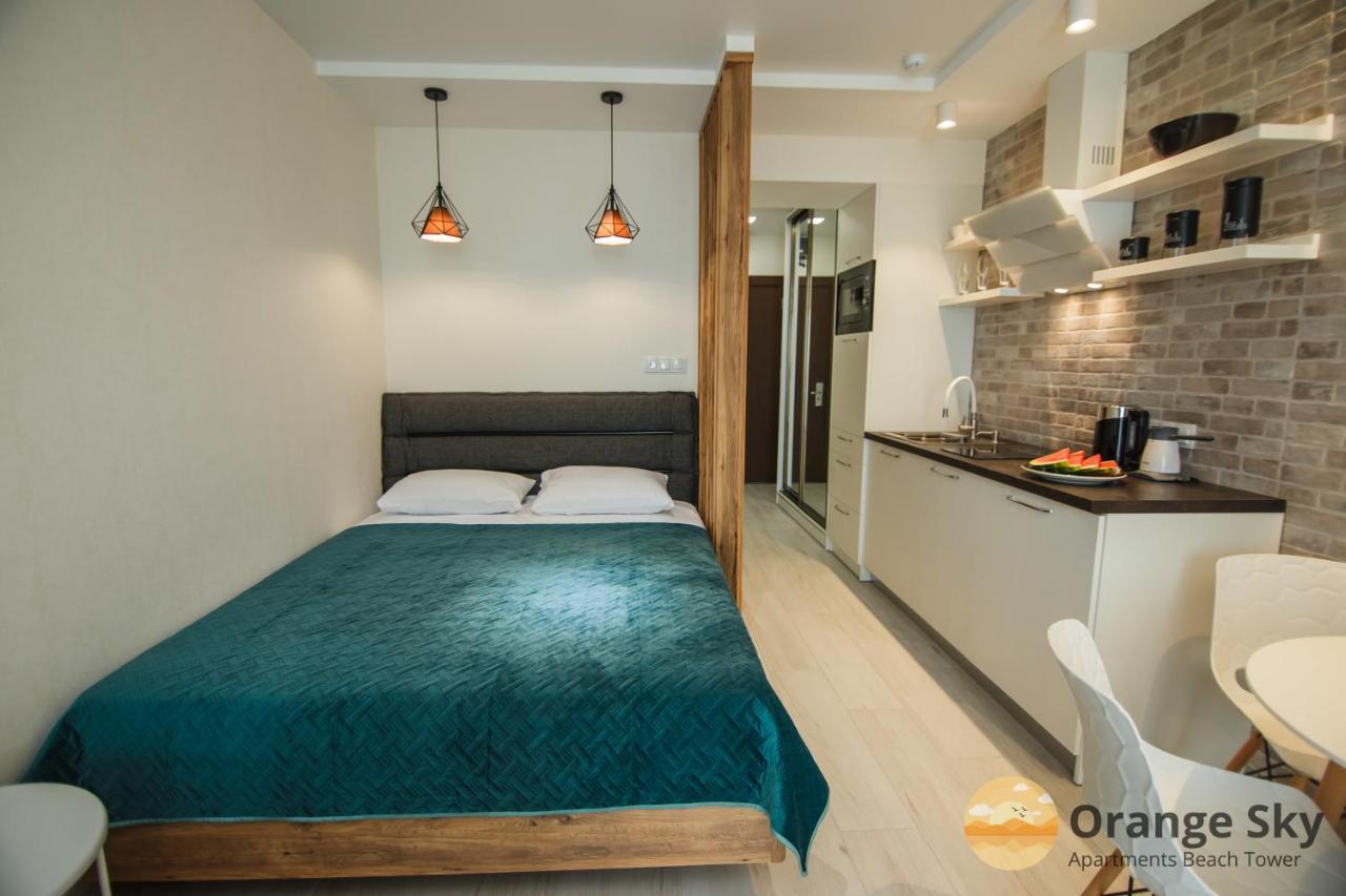 Orange Sky Apartments Beach Tower Batumi Exterior foto